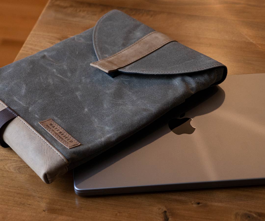 Top 5 Macbook-Bags For Travelers
