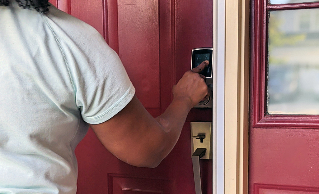 The Benefits of a Smart Front Door Lock