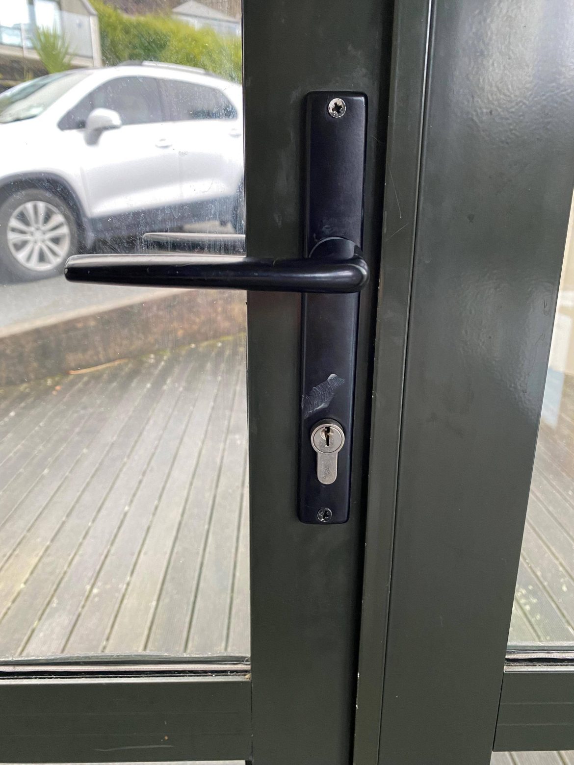 The Benefits of a Smart Front Door Lock