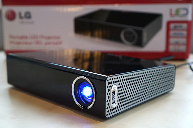 Portable Wireless Projector: The Ultimate Wi-Fi Projector for Easy Streaming